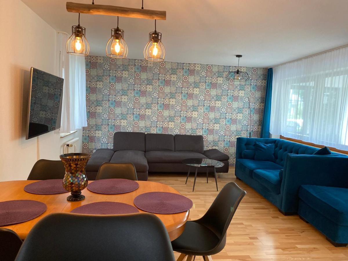 מצינגן Outlet Holiday Home מראה חיצוני תמונה