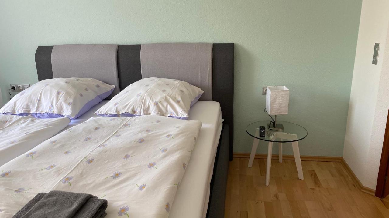 מצינגן Outlet Holiday Home מראה חיצוני תמונה
